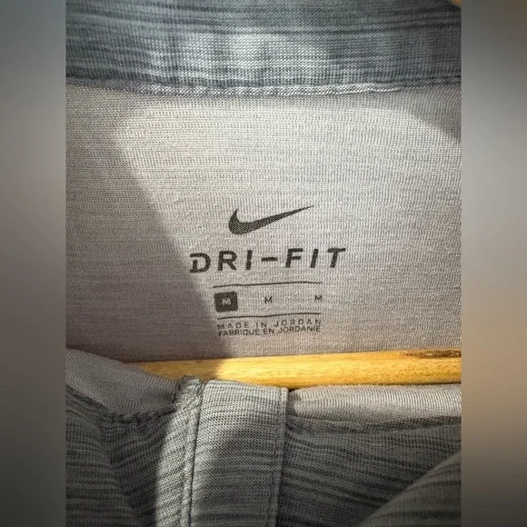 Nike men’s dri fit superset 1/4 zip grey long sleeve size medium shirt - Picture 7 of 9